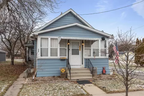 500 Racine St, Menasha, WI 54952