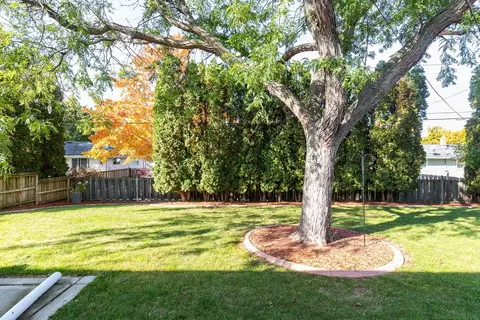 1611 N Eugene St, Appleton, WI 54914 photo 4