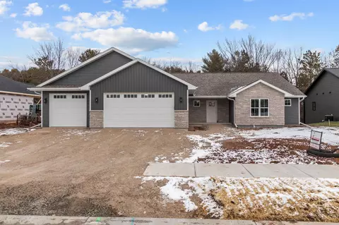 n9030 Southtowne Drive, Menasha, WI 54952