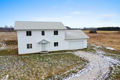 851 County Hwy S, Sturgeon Bay, WI 54235
