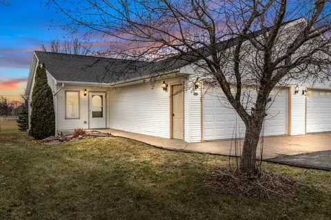 577 N Wisconsin St, Berlin, WI 54923