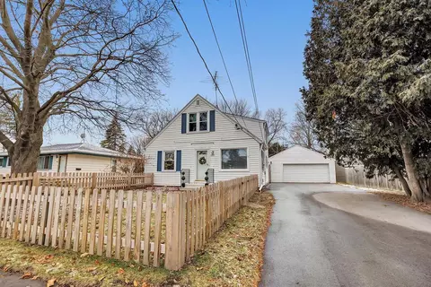 1409 N Graceland Ave, Appleton, WI 54911