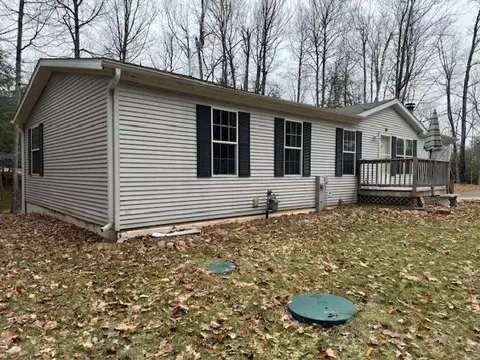 17111 W Chain Lake Ln, Lakewood, WI 54138