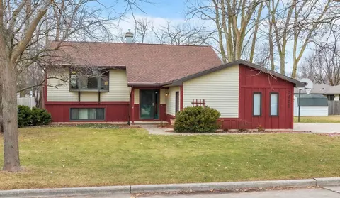 2625 S Gladys Ave, Appleton, WI 54915