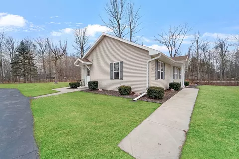 3029 E Broadway Dr, Appleton, WI 54913 photo 3