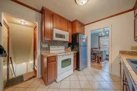 826 W 3rd St, Appleton, WI 54914 photo 7