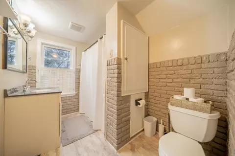 826 W 3rd St, Appleton, WI 54914 photo 11