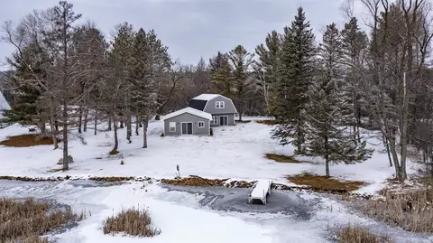 e2229 Faldet Lane, Iola, WI 54945