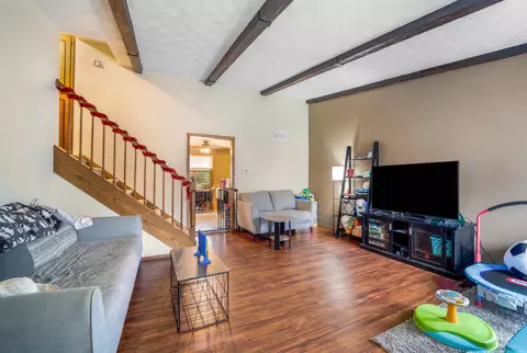 914 E Northwood Dr, Appleton, WI 54911 photo 2