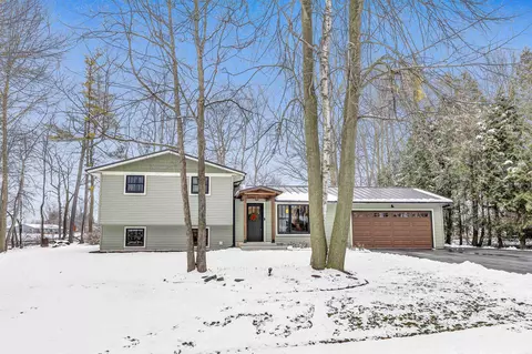 3188 Inverness Ln, New Franken, WI 54229