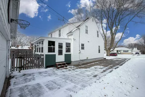 721 E Maple St, Appleton, WI 54915 photo 9