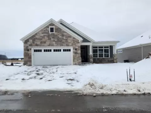 2548 E Baldeagle Dr, Appleton, WI 54913