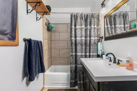 1115 N Morrison St, Appleton, WI 54911 photo 10
