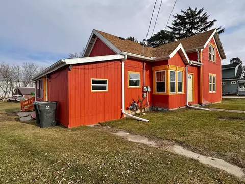 312 Ripon Rd, Berlin, WI 54923