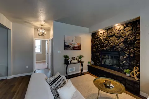 562 E Oshkosh St, Ripon, WI 54971 photo 6