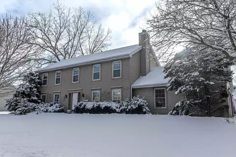 3234 N Country Run Dr, Appleton, WI 54914