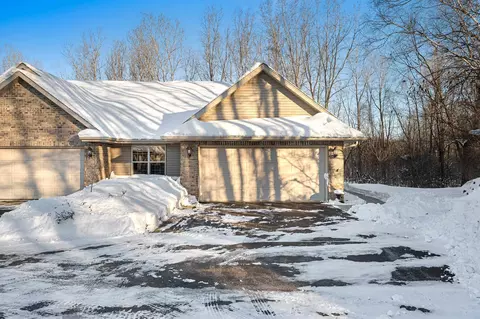 2455 Remington Rd #4, Green Bay, WI 54302