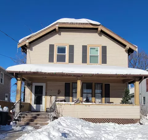 1612 New York Ave, Manitowoc, WI 54220