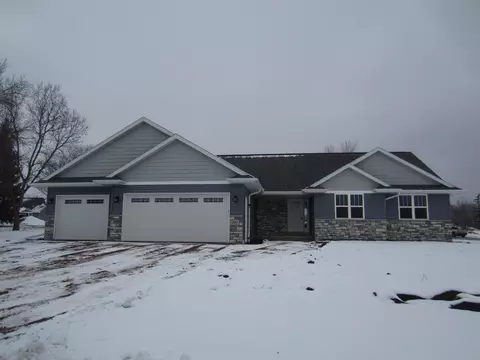 1320 Highland Ridge Dr, De Pere, WI 54115