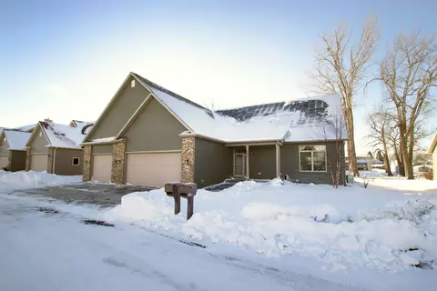 w5394 Martin Lane, Fond Du Lac, WI 54935