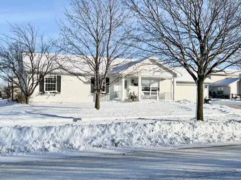 547 Mary Lee Dr, Fond Du Lac, WI 54935