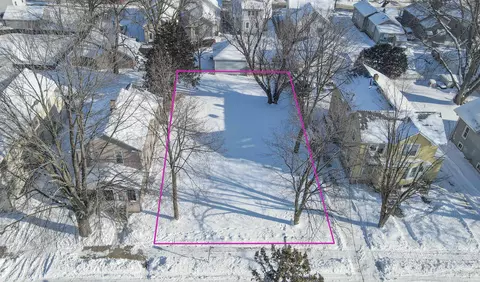 Jefferson Street, Oshkosh, WI 54901
