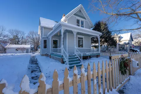 511 N Michigan St, De Pere, WI 54115