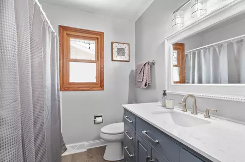 2700 S Walden Ave, Appleton, WI 54915 photo 12