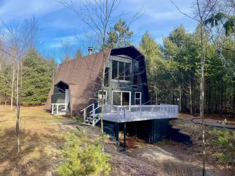 n1201 Otter Ponds Lane, Keshena, WI 54135