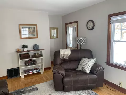 1353 W Lawrence St, Appleton, WI 54914 photo 6