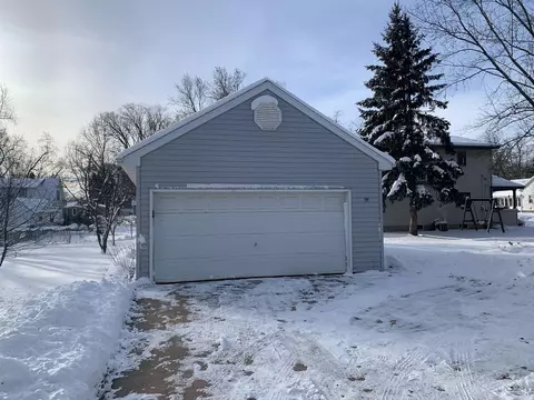 1353 W Lawrence St, Appleton, WI 54914 photo 2