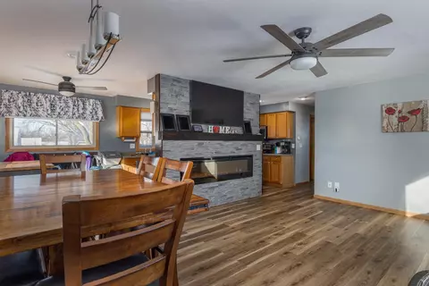 1821 S Walden Ave, Appleton, WI 54915 photo 3