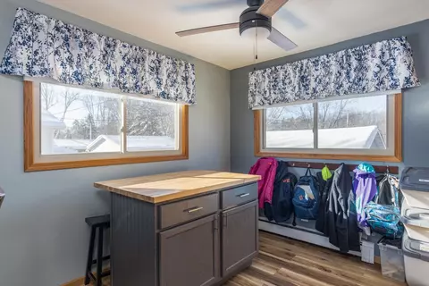 1821 S Walden Ave, Appleton, WI 54915 photo 9