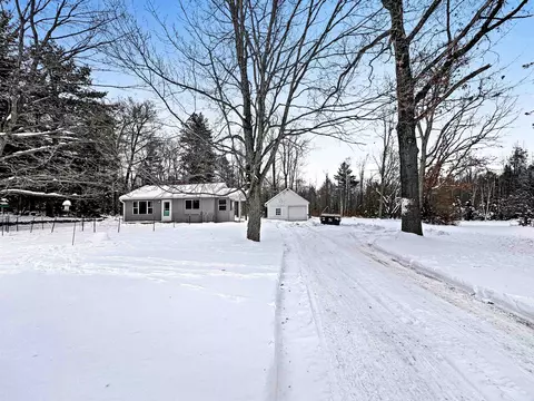 n8040 Us 141, Crivitz, WI 54114