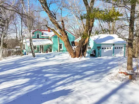 n6821 County Road E, De Pere, WI 54115