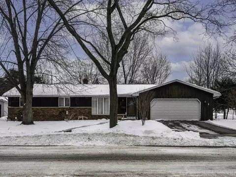 820 Wilson Ave, Green Bay, WI 54303