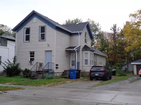 308 E Parkway Ave, Oshkosh, WI 54901
