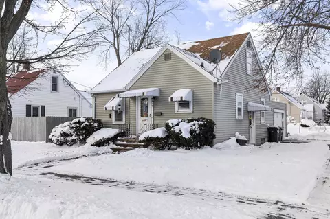 304 S Main St, Kimberly, WI 54136