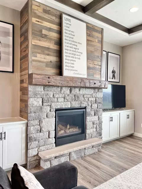 Other - 3000 E Bluetopaz Dr, Appleton, WI 54913 photo 6 of 7