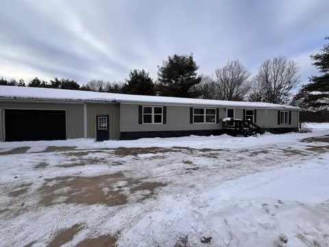 n1955 County Highway E, Waupaca, WI 54981