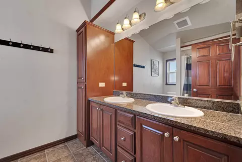 5519 N Amethyst Dr, Appleton, WI 54913 photo 13