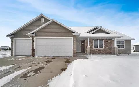 5519 N Amethyst Dr, Appleton, WI 54913