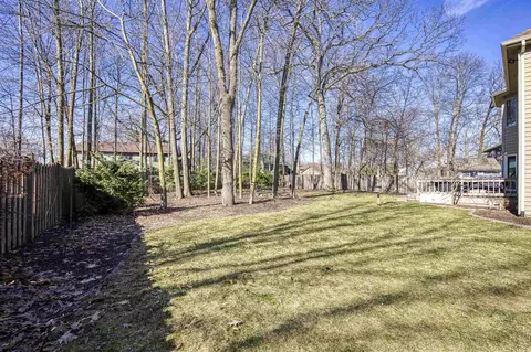 Exterior - 3535 S Bob O Link Ln, Appleton, WI 54915 photo 11 of 16