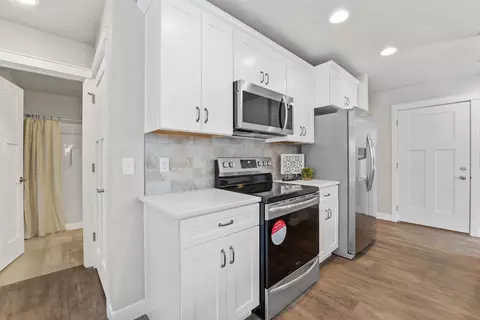 Kitchen - 4788 Marlo Way #16, Appleton, WI 54913 photo 4 of 5