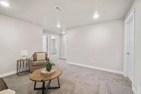 Living - 4788 Marlo Way #16, Appleton, WI 54913 photo 6 of 6