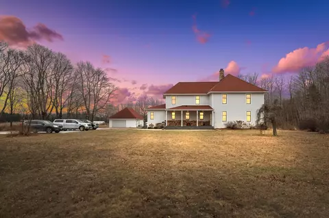 1249 Aznoe Rd, Washington Island, WI 54246