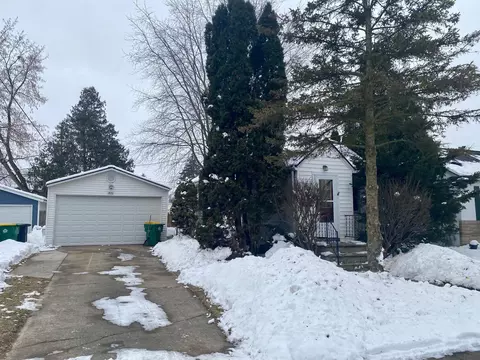 1820 Harold St, Green Bay, WI 54302