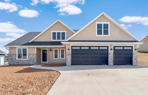 N9230 Laura Street, Appleton, WI 54915