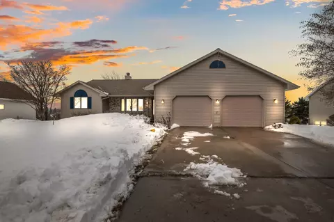 361 Northbrook Rd, Luxemburg, WI 54217