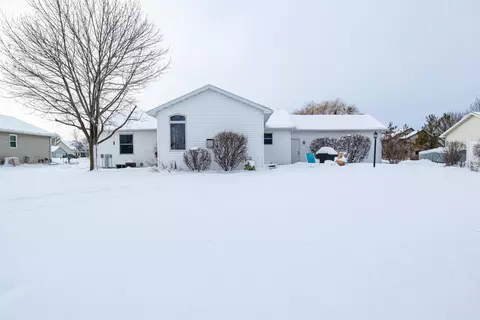 Exterior - n196 Hopfensperger Road, Appleton, WI 54915 photo 4 of 8